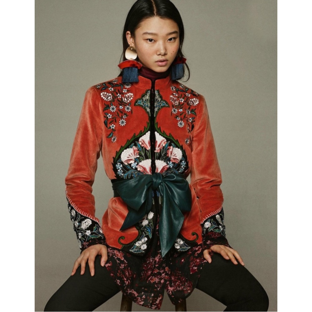 RARE ZARA PREMIUM Orange/pink Velvet Floral Embroidered Open Blazer Jacket M